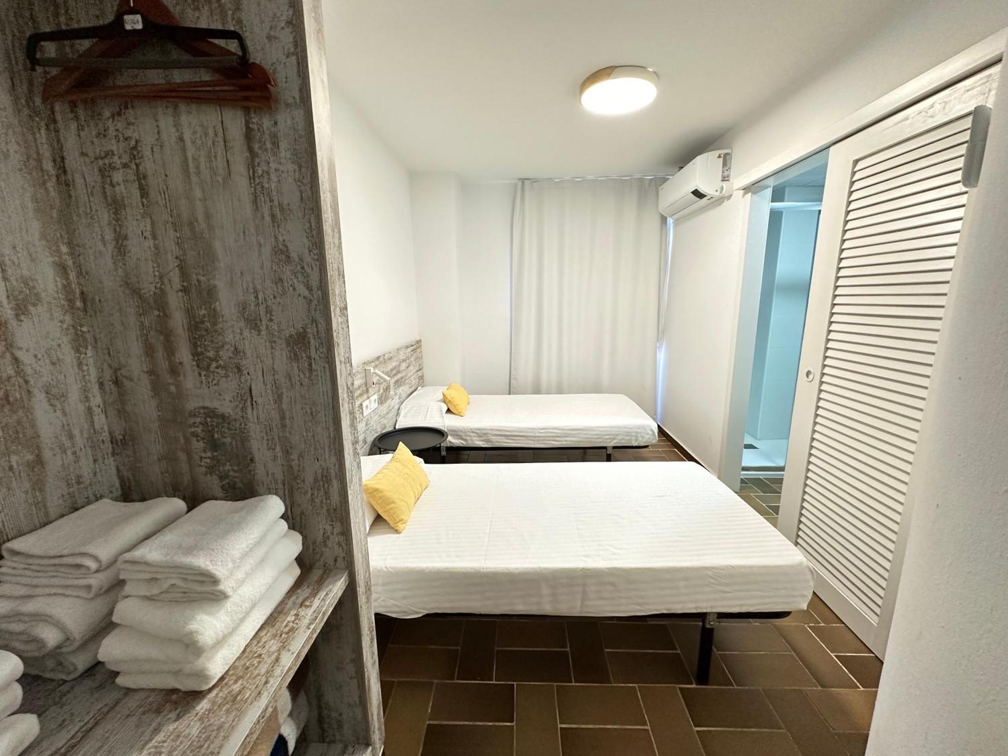 Agi Porthos Apartments 罗萨斯 外观 照片